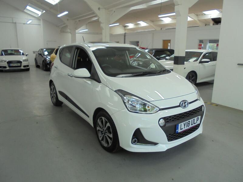 View HYUNDAI I10 1.2 :Petrol 5 Door Premium SE SAT NAV