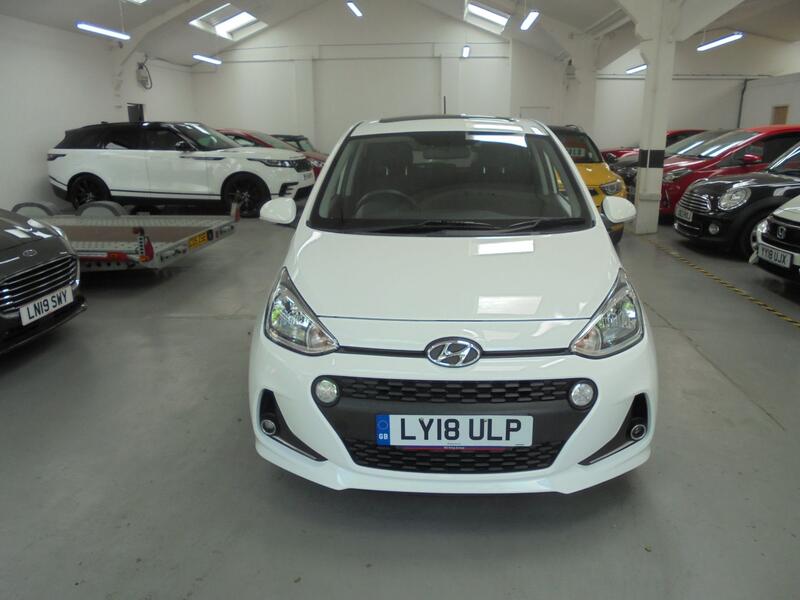 View HYUNDAI I10 1.2 :Petrol 5 Door Premium SE SAT NAV