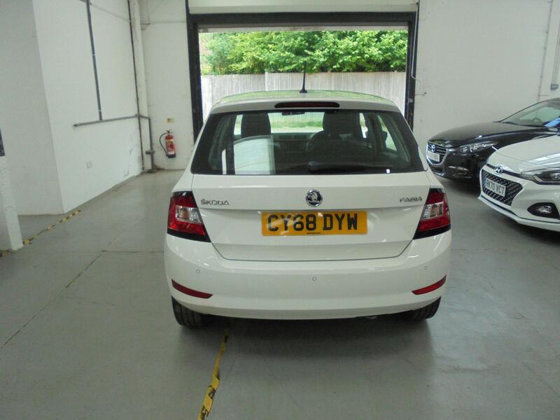 SKODA FABIA
