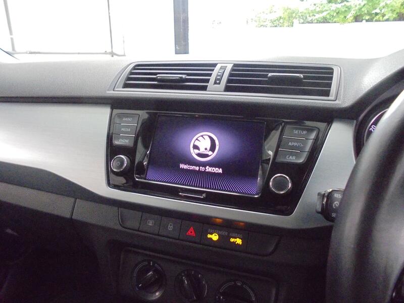 SKODA FABIA
