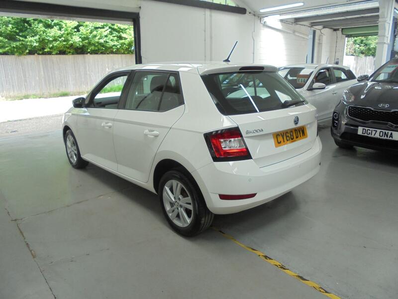 SKODA FABIA