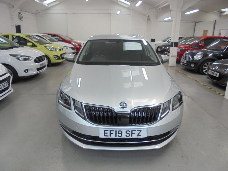 View SKODA OCTAVIA 1.5  Petrol TSI Hatchback AUTOMATIC SE SAT NAV 