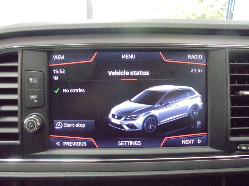 SEAT LEON