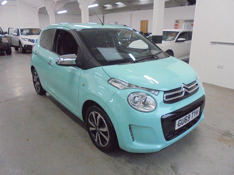 View CITROEN C1 1.0 VTi Flair