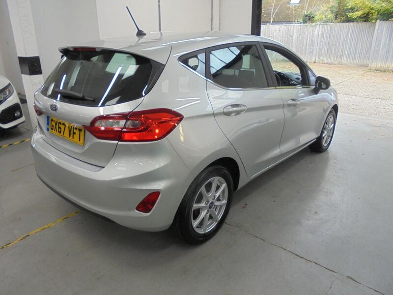 FORD FIESTA