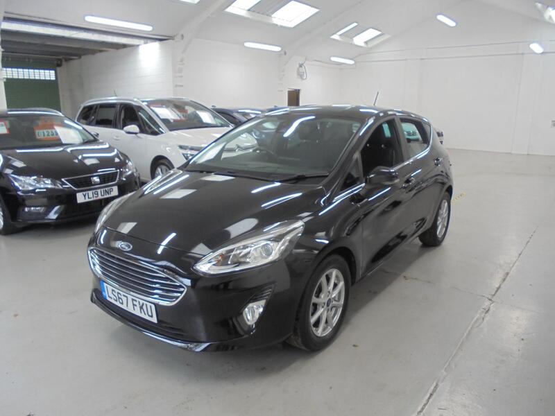 View FORD FIESTA 1.1 Ti-VCT PETROL  Zetec SAT NAV
