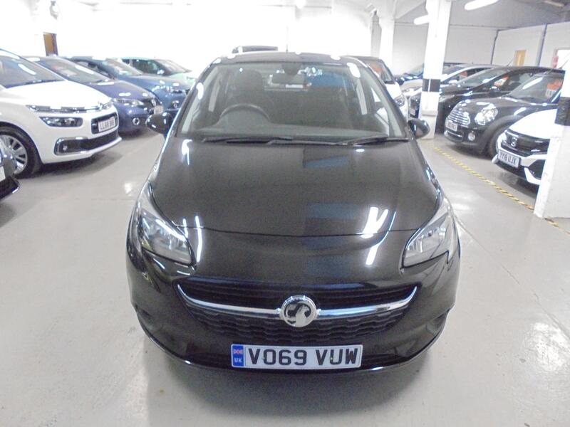 View VAUXHALL CORSA 1.4 i SE Sat Nav