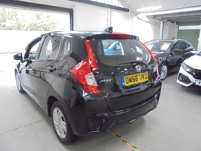 HONDA JAZZ