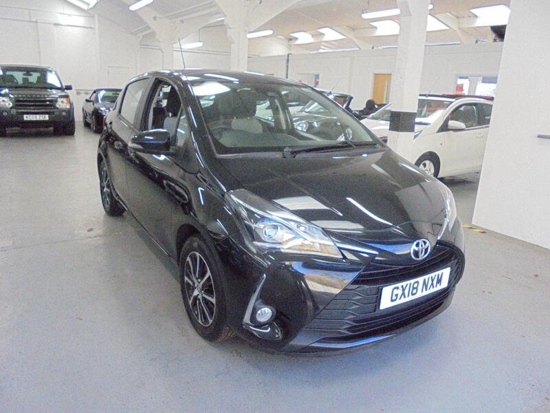 View TOYOTA YARIS 1.5 Petrol VVT-i Icon Tech Sat Nav