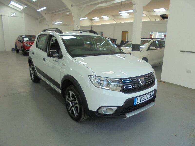 View DACIA SANDERO STEPWAY 0.9 Stepway SE Twenty TCe 90 RE NAV