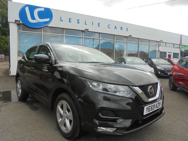 View NISSAN QASHQAI 1.3 DIG-T Acenta Premium SAT NAV