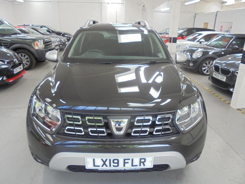 View DACIA DUSTER 1.6 Comfort SCE  4x2 SAT NAV