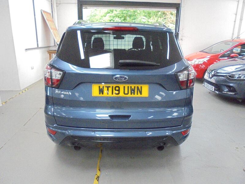 FORD KUGA