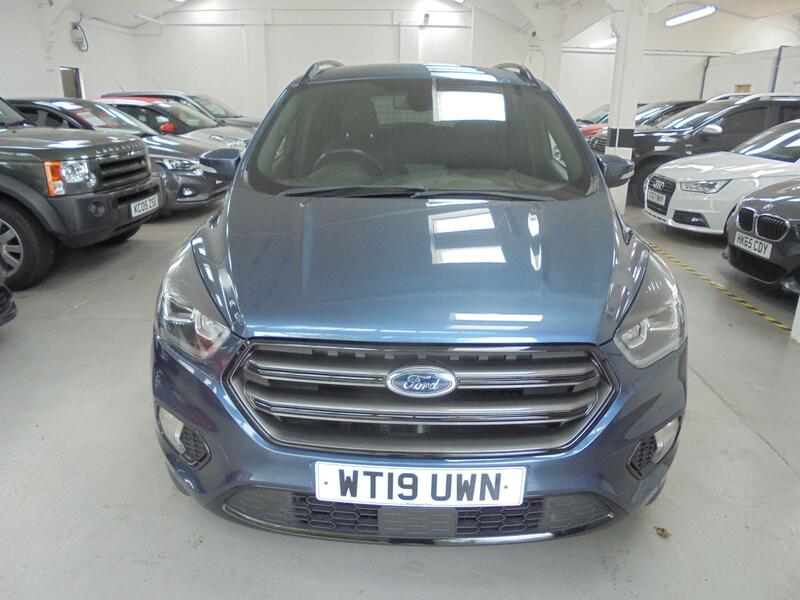 FORD KUGA