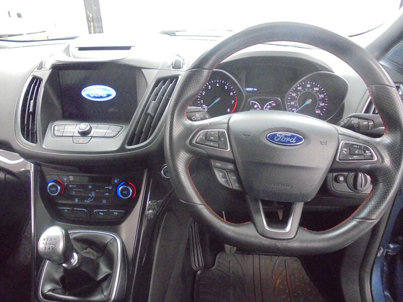 FORD KUGA