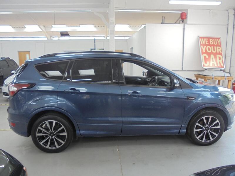 FORD KUGA