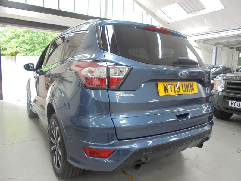 FORD KUGA