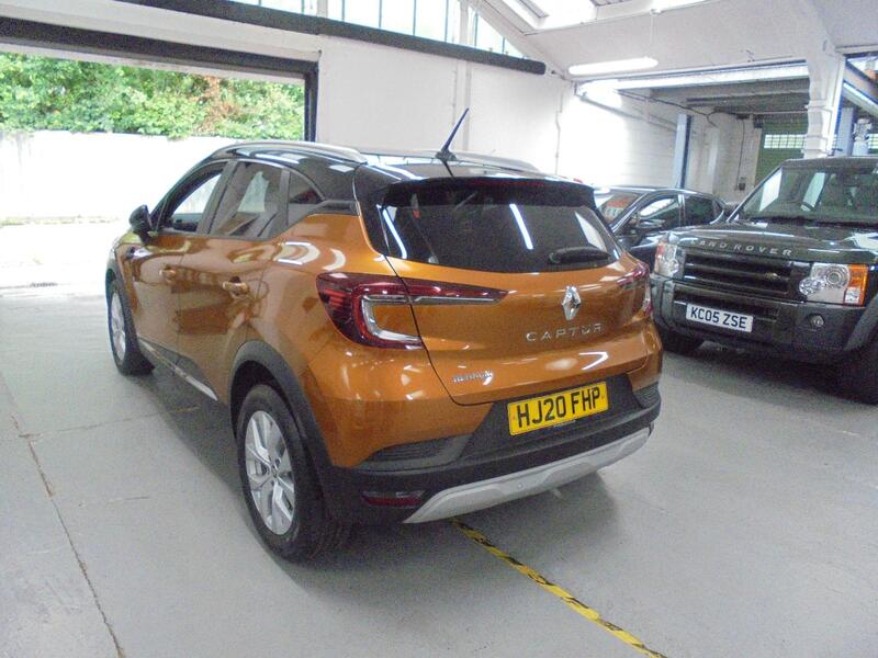 RENAULT CAPTUR