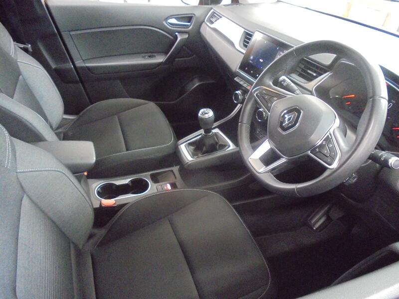 RENAULT CAPTUR