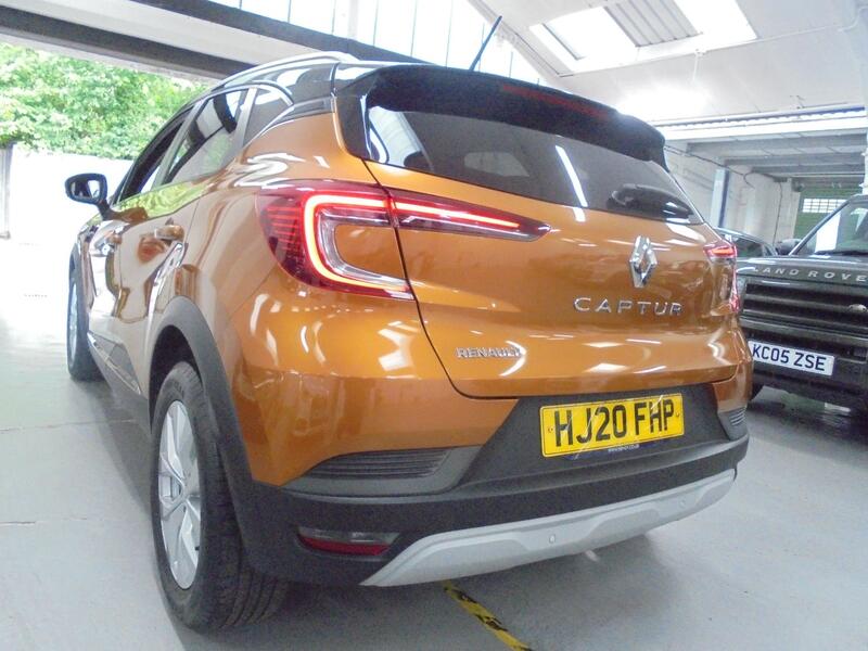 RENAULT CAPTUR