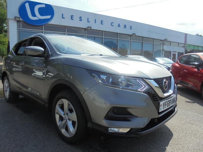 View NISSAN QASHQAI 1.5 dCi Acenta MPV Front & Rear Parking Sensors