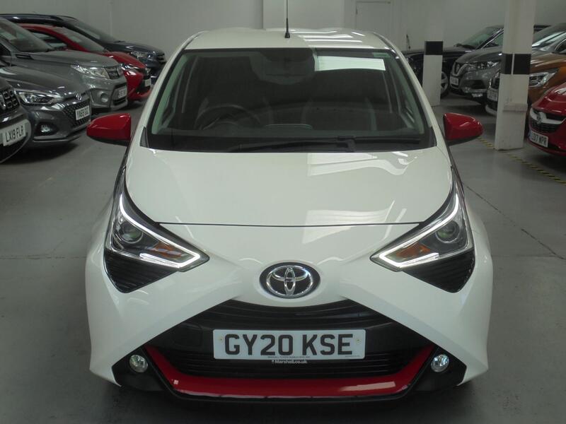 View TOYOTA AYGO 1.0 VVT-i x-trend Petrol 5 Door Apple Car Play