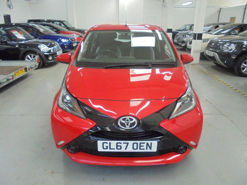 View TOYOTA AYGO 1.0 VVT-i x-play 5 Door Cruise