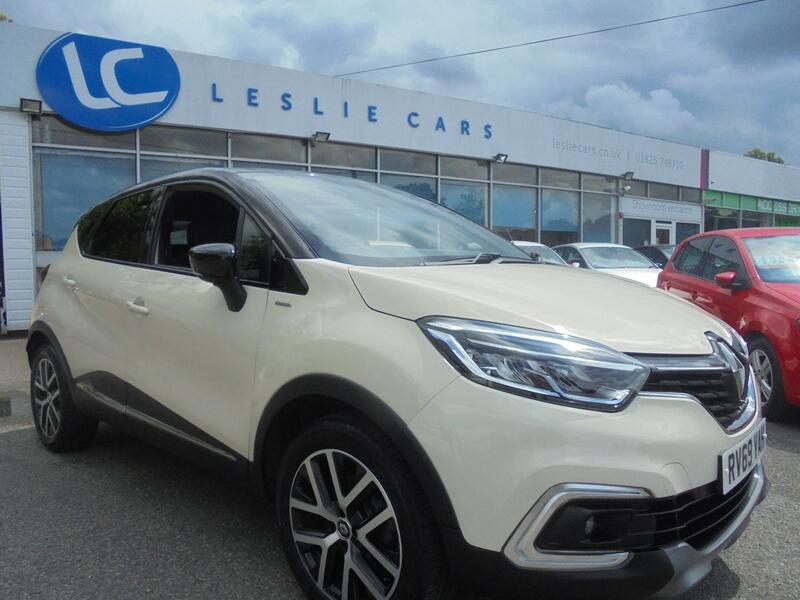 View RENAULT CAPTUR 1.3 S Edition TCe SAT NAV
