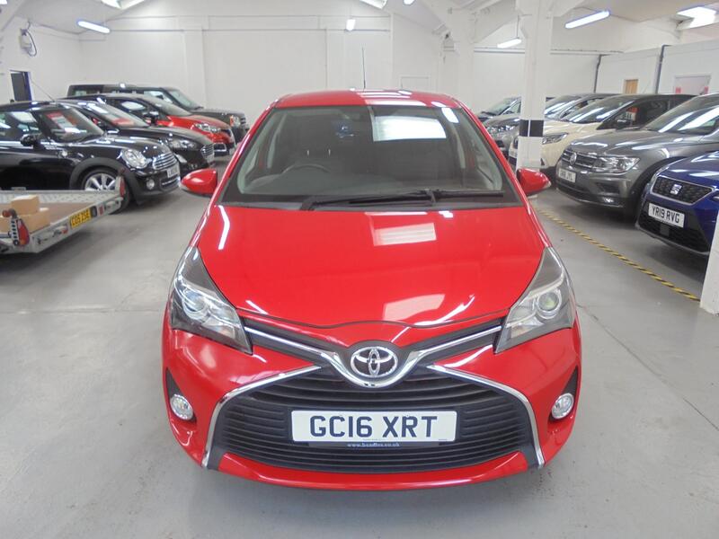 View TOYOTA YARIS 1.3 Dual VVT-i Icon Petrol 5 Door 6 Speed Manual